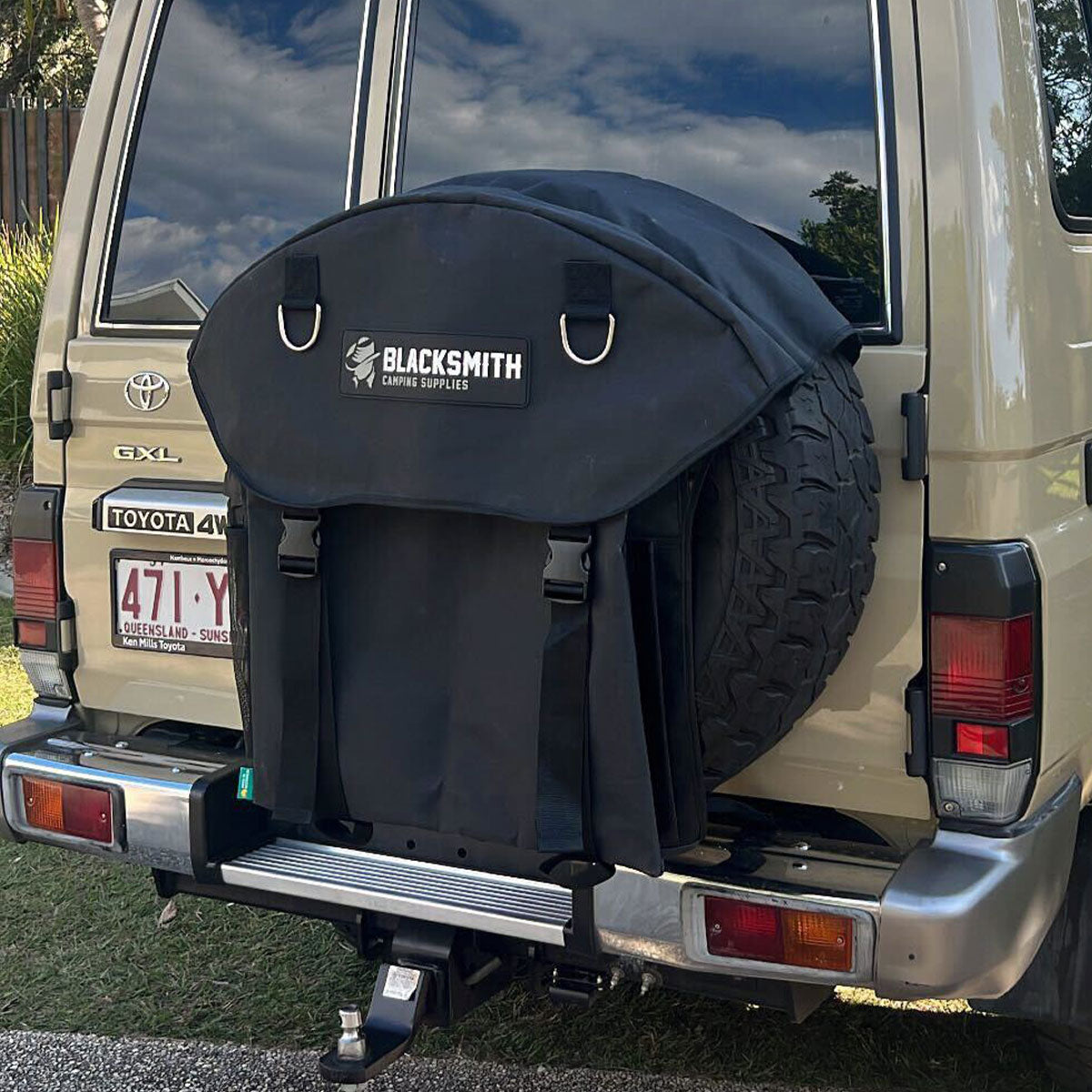Australian Made 4WD Wheel Bag (Medium 28&quot; - 33&quot;)
